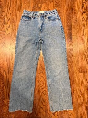 Abercrombie 90s Relaxed High Rise Jeans 25 0S Raw Hem